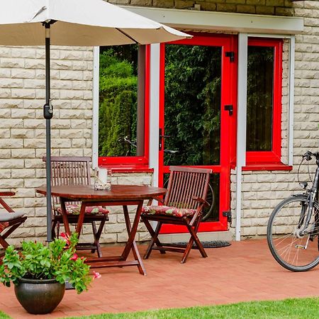 Family Inn Cottage With Terrace パランガ エクステリア 写真