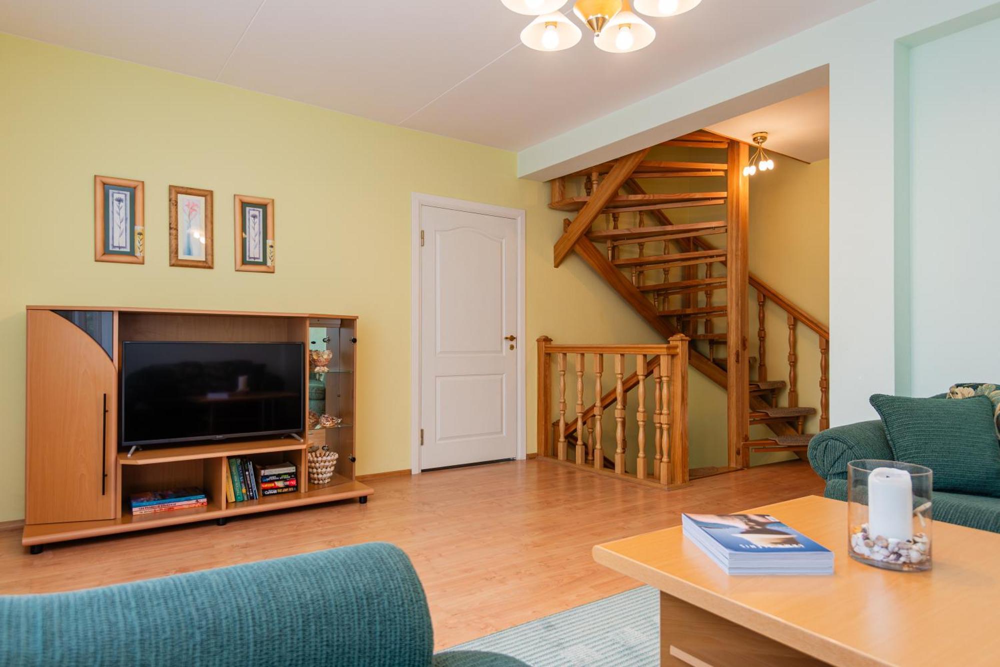 Family Inn Cottage With Terrace パランガ エクステリア 写真