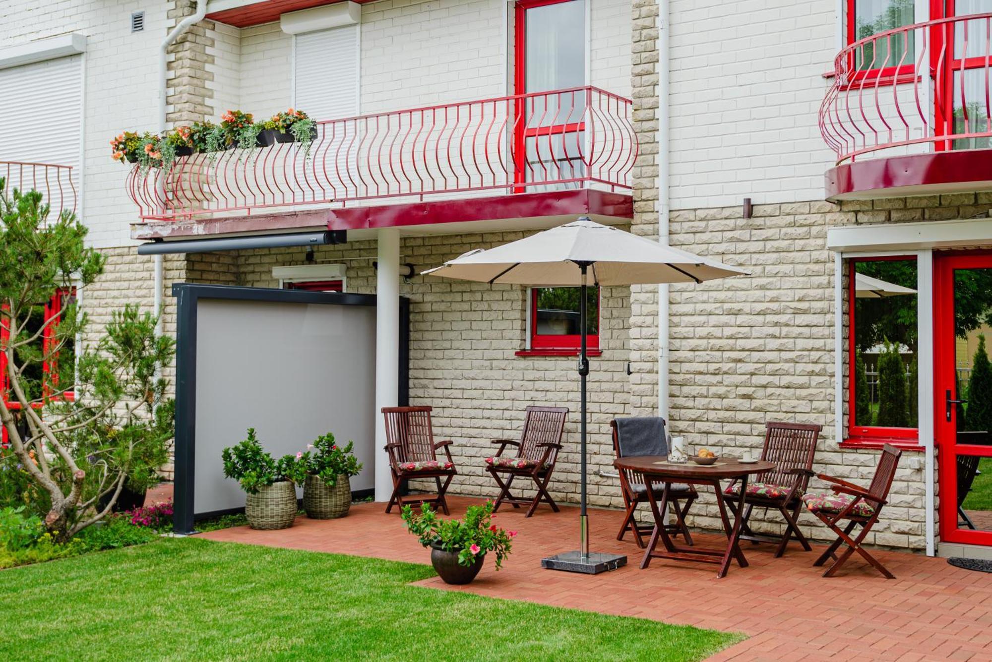 Family Inn Cottage With Terrace パランガ エクステリア 写真